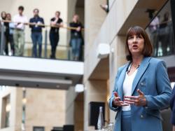 Major think tank backs Labour's pension tax plans